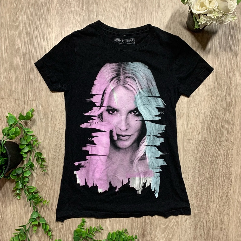Y2K Britney Spears baby tee